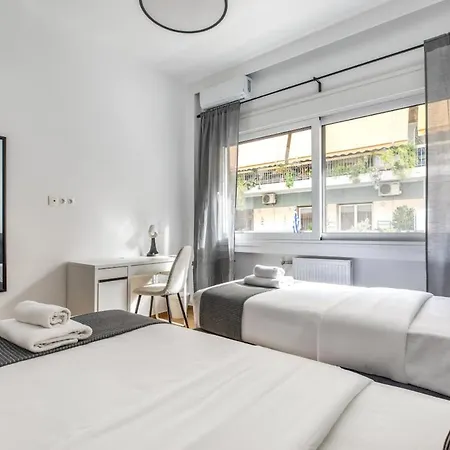 Apartment Cozyopolis - Timeless 3-br Escape In *