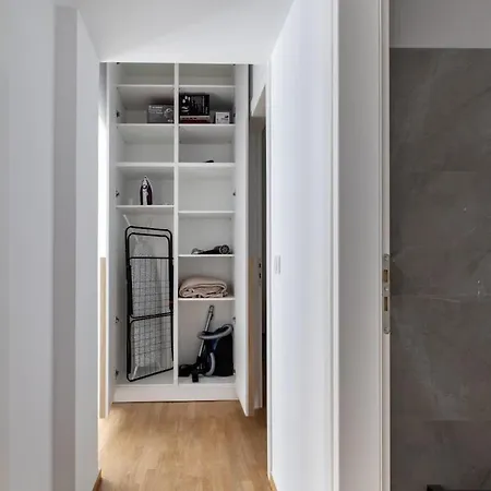Cozyopolis - Timeless 3-br Escape In