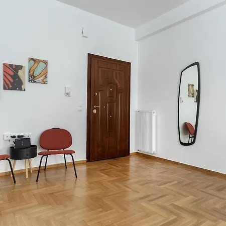 Cozyopolis - Timeless 3-br Escape In *
