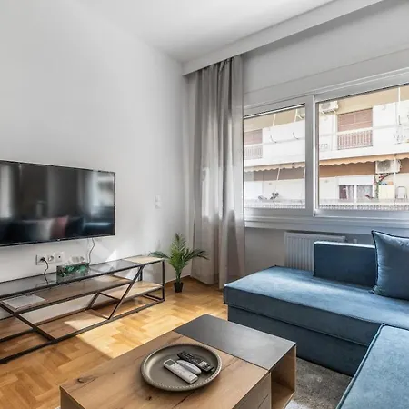 Apartment Cozyopolis - Timeless 3-br Escape In *