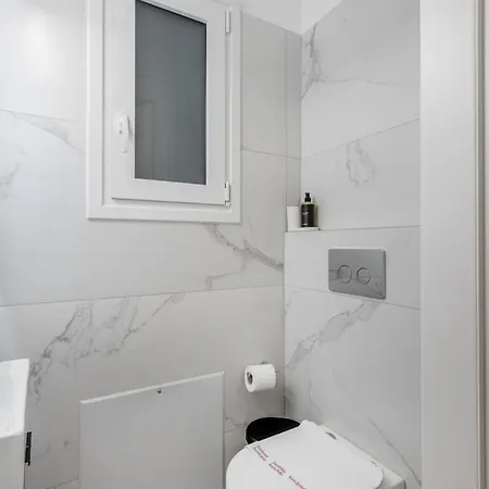 Cozyopolis - Timeless 3-br Escape In *